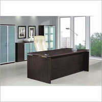 Wooden Executive Table Wooden Executive Table