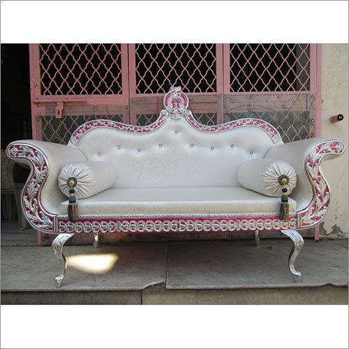 White VIP Couch Wedding Chair