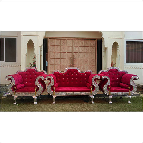 VIP Couch Wedding Chair