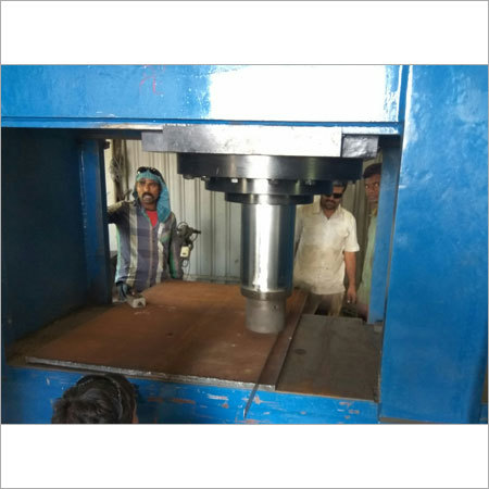 Hydraulic Press Machine Work