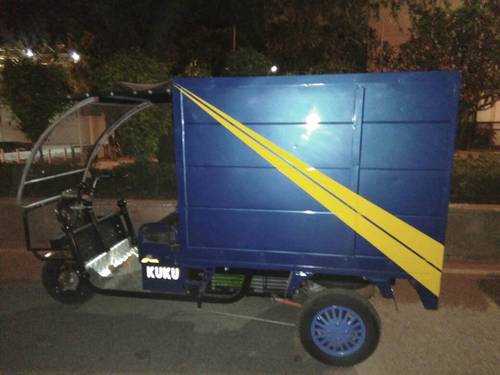 E rickshaw Loader