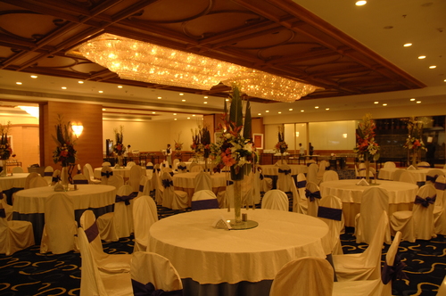 Hotel Tent Decoration