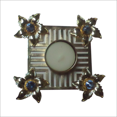 Metal Showpiece