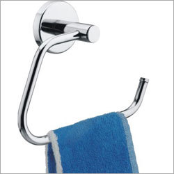 Ultra Towel Ring