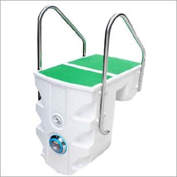 Halbert Wall-Mounted Integrative Pool Filter