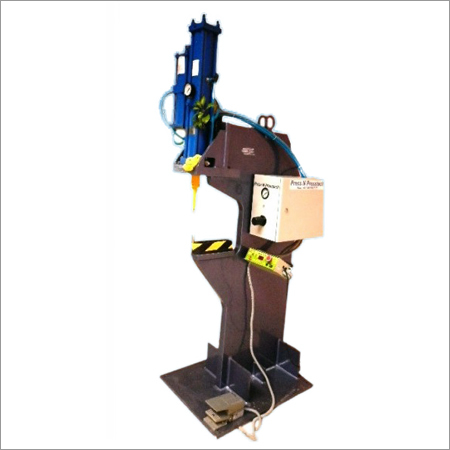 8 Tone Riveting Machine