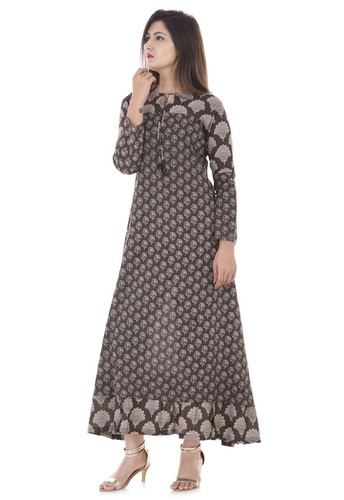 Summer Kurtis