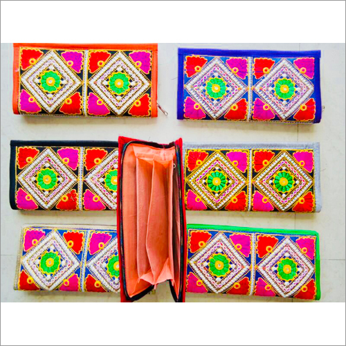 Handmade Flower Embroidery Purse