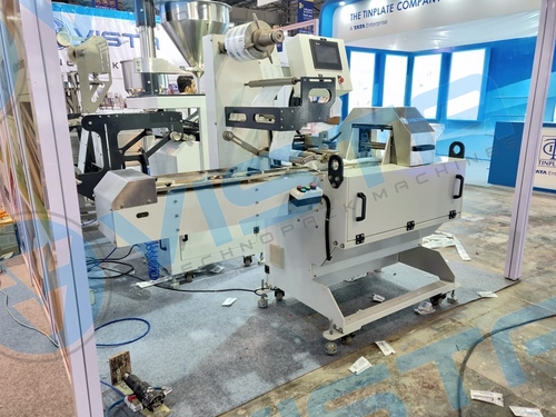 Horizontal Flow Wrapper Machine - Heat Sealable Laminated Films, Packing Size: 50mm-400mm X 30mm-180mm | Automatic, 50-60 Pouches/minute, 3 Kw Power
