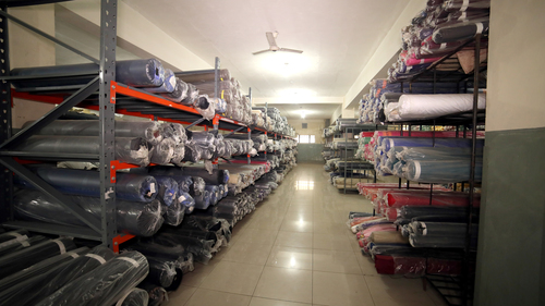 Warehouse & packing