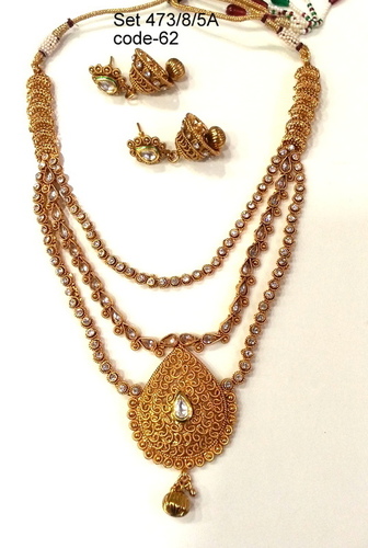 Copper Alloy Necklace Set