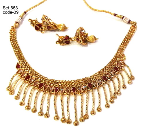 Copper Alloy Necklace  Set