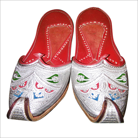 Girls' Silver Punjabi Jutti - Authentic Leather, Elegant Traditional Design | Perfect for Festivals and Special Occasions