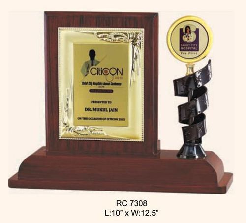 Trophy/Momento