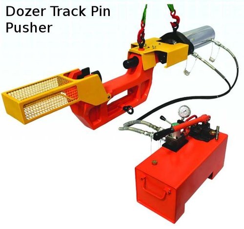 DOZER TRACK PIN PUSHER