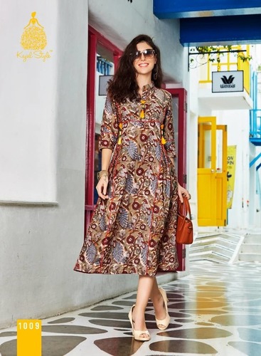 लोन डोरिया कॉटन कुर्ती