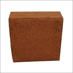 Coir Pith - Rectangular Block, 5kg Coconut Husk Material, Outstanding Water Retaining Capacity, Free from Fungus, Root Disease Prevention