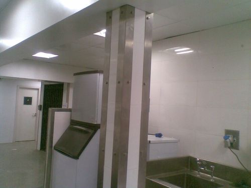 SS Corner Skirting