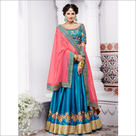 Morpeach Lehenga