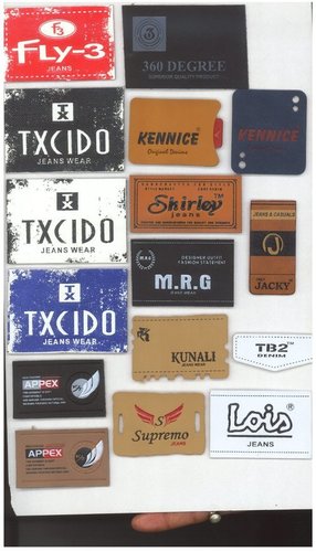 Non-Woven Embossing Jeans Pu Label