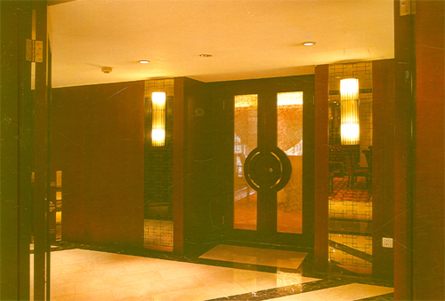 Modern Hotel Cupboards