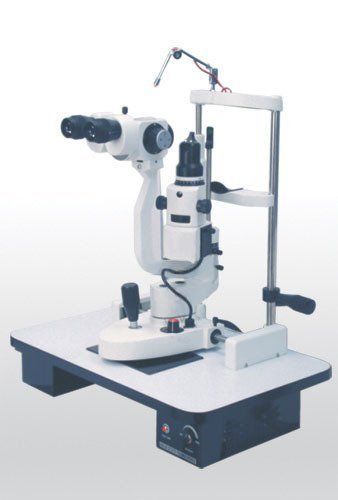 Stepper Magnification Slit Lamp