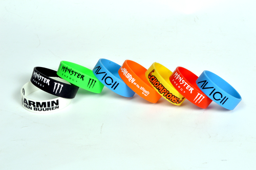 WRIST BAND