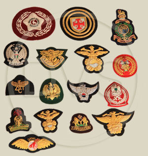 MILITARY BADGES