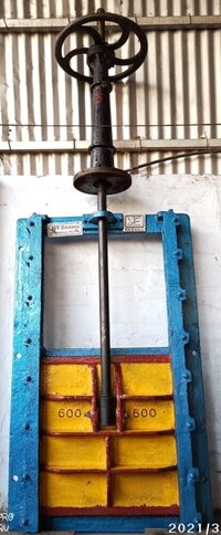 C.i. Sluice Gate - Size: 150 Mm To 1200 Mm