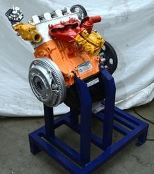 4 stroke 3/4 cylinder petrol engine ( hand driven actual cut-sectional )