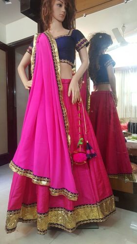 Plain Ladies Skirts And Tops