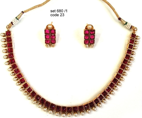 Copper Alloy Necklace Set