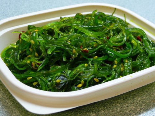Seaweed - 100% Pure Fresh & Clean Wakame Seaweed Sheets, Green Color with Strong Mineral Content and Rich Flavor for Culinary Use