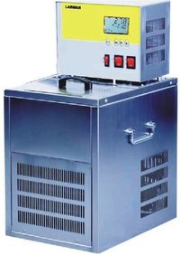 Refrigerated Circulating Bath