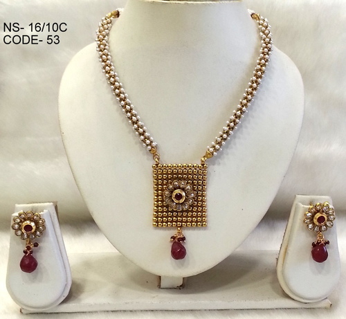 Copper Alloy Necklace Set