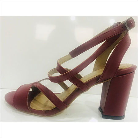 WOMEN FOOTWEAR
