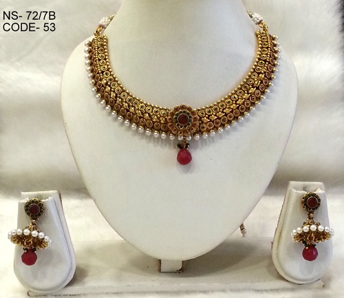 Copper Alloy Necklace Set