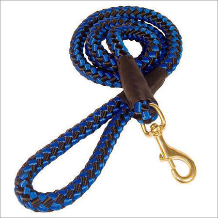 Knitted Leash