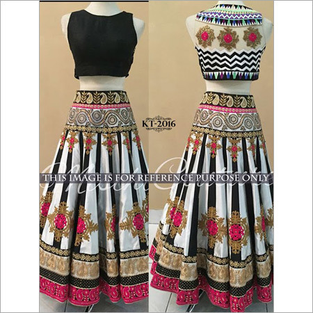 Ladies Chaniya Choli