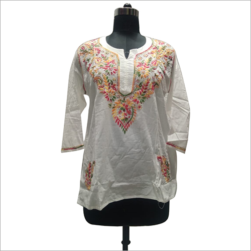 Ladies Cotton Lucknowi Chikan Blouse Ladies Cotton Lucknowi Chikan Blouse