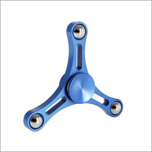 Thin Triangle Metal Spinner (Blue)