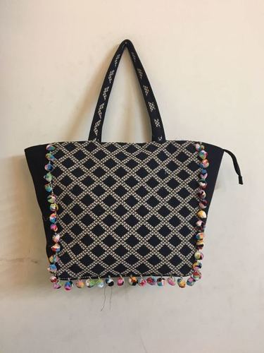 Black Vintage Ladies Handbag