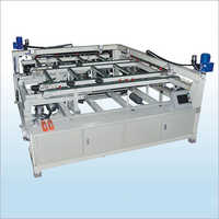 Slitting machine for the glass