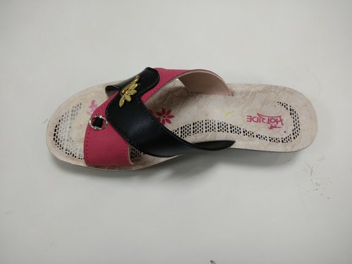 Black And Purple Ladies Light Weight Slippers