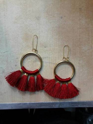 Metal Silk Thread Tassel Gender: Women