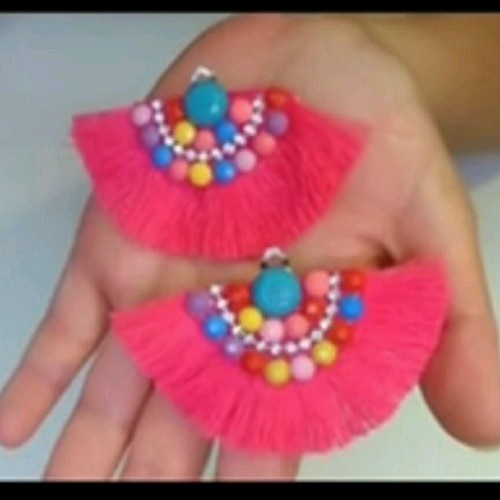 Silk Thread Bridle Designer Earring Gender: Women