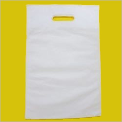 White D Cut Non Woven Bags