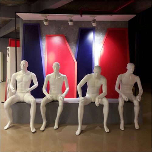 Male Realistic Mannequin