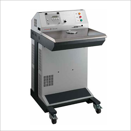 Workstation Helium Leak Detector