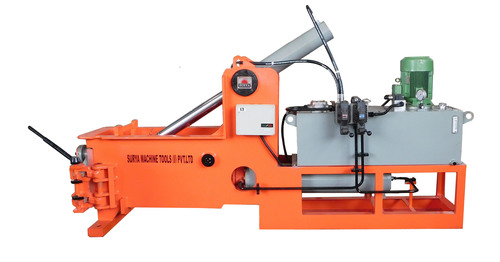 Hydraulic Baling Machine Capacity: 50 T/Hr